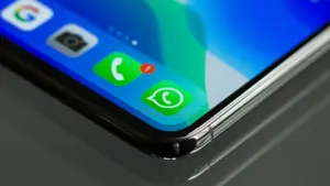 WhatsApp adaugă funcția „Automatic Album” pentru canale