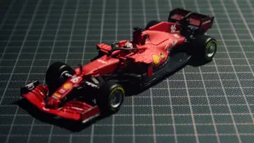 Scuderia Ferrari îmbogățește echipa cu Oliver Bearman și Arthur Leclerc pentru sezonul următor de Formula 1