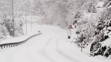 Ninsori surprinzătoare în București! Prognoza meteo anunță două zile de iarnă severă