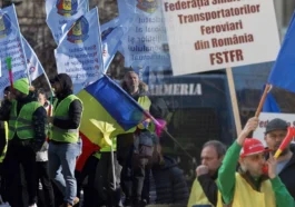 România în stradă! Zeci de mii de ceferiști, polițiști și mineri protestează de ziua Micii Uniri