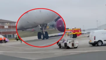 Incident bizar pe aeroportul Luton! Un avion Wizz Air a rămas blocat în pământ