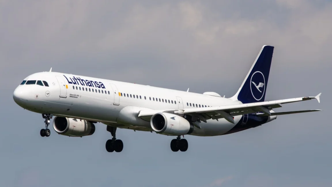 Lufthansa ar putea conecta Oradea de München cu zboruri directe începând din iunie 2025