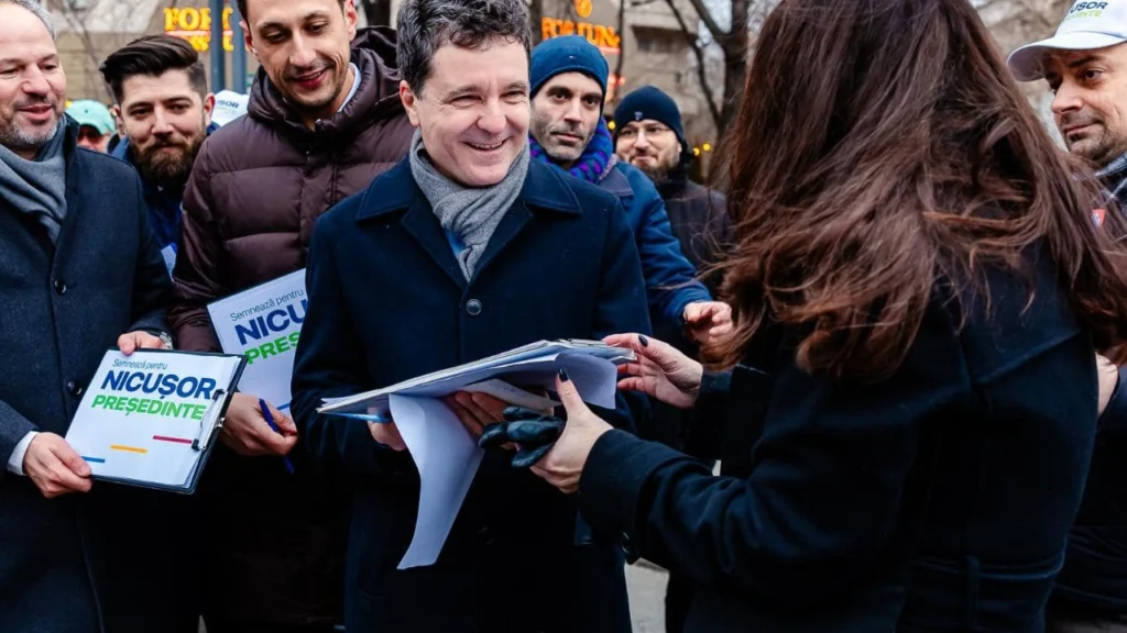 România onestă: Cum a mobilizat Nicușor Dan peste 1000 de români să doneze