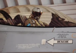 Exerciții spectaculoase cu avioane F-16 în România! Antrenamente la înălțimi joase și zboruri supersonice