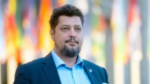 Lupta pentru prezidențiale adâncește falia din AUR iar Claudiu Târziu reacționează dur