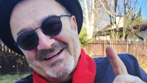 Mircea Baniciu cucerește din nou Sala Palatului cu un spectacol dedicat femeii și unei vieți de legendă