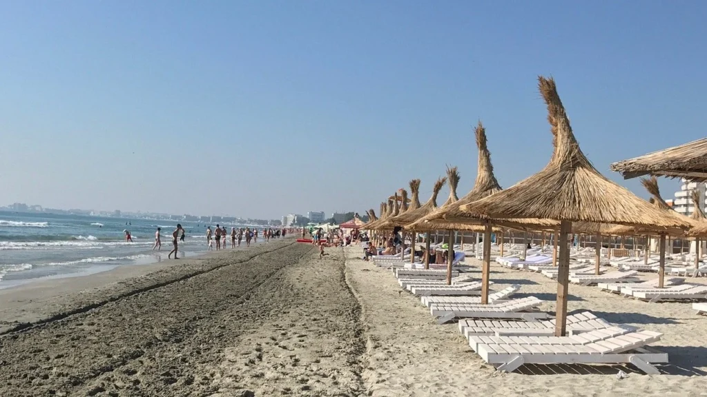 Litoralul românesc, invadat de turiști de 1 Mai: Mamaia, Eforie și Vama Veche în centrul atenției