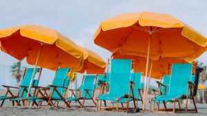 Vacanțe la preț mic pe litoralul românesc cum să te bucuri de mare înainte să vină aglomerația